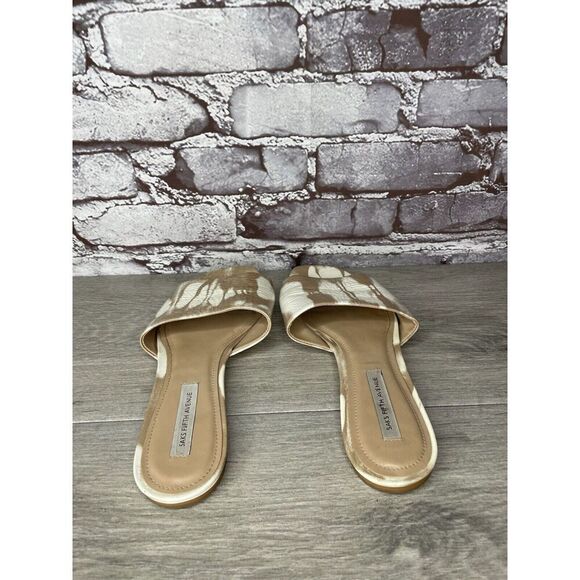 Saks Fifth Avenue White Tan Patent Leather Slides Open Toe Flats Sandals Women 9 - Picture 5 of 16